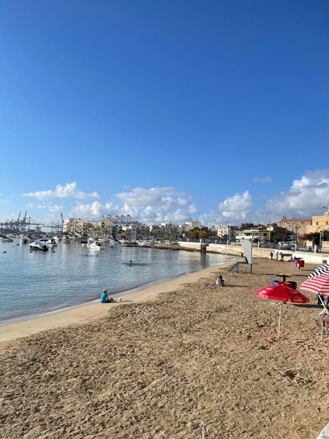 Sunrise Apt Near Beach Smarttv & Netflix Birżebbuġa Exterior foto